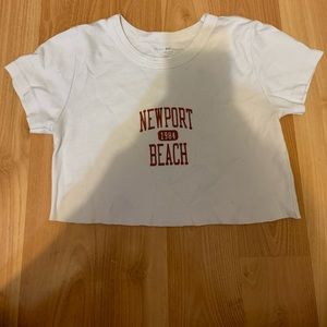 Brandy Melville Newport Beach cropped tee